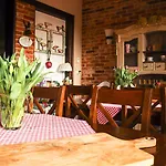 Bed and Breakfast Siedlisko Nad Miedwiem