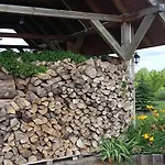 Bed and Breakfast Siedlisko Nad Miedwiem 3*