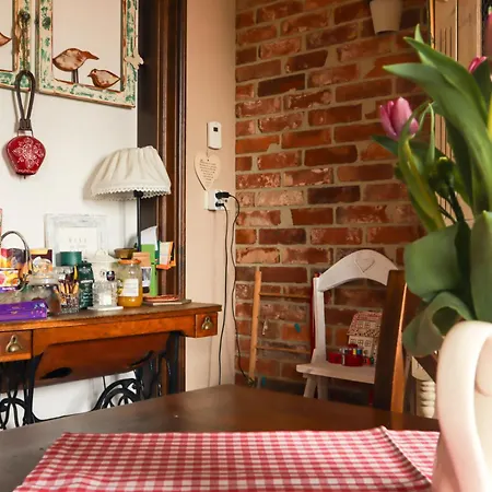 Siedlisko Nad Miedwiem Bed & Breakfast 3*