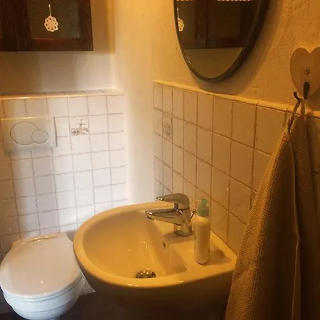 ベッド・アンド・ブレックファスト Siedlisko Nad Miedwiem