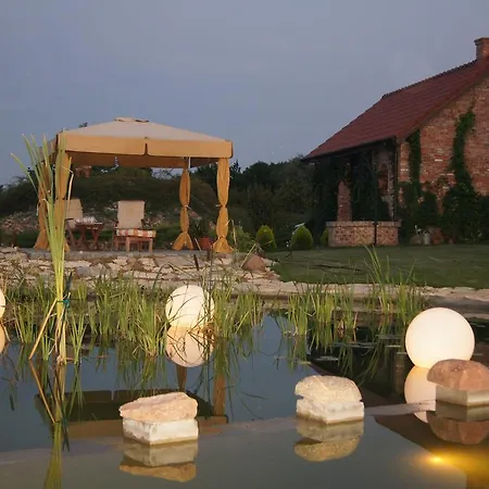 Siedlisko Nad Miedwiem Bed and breakfast Stargard Szczeciński